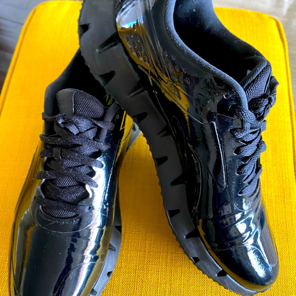 Reebok Ortholite Black Patent leather Sneakers size 11